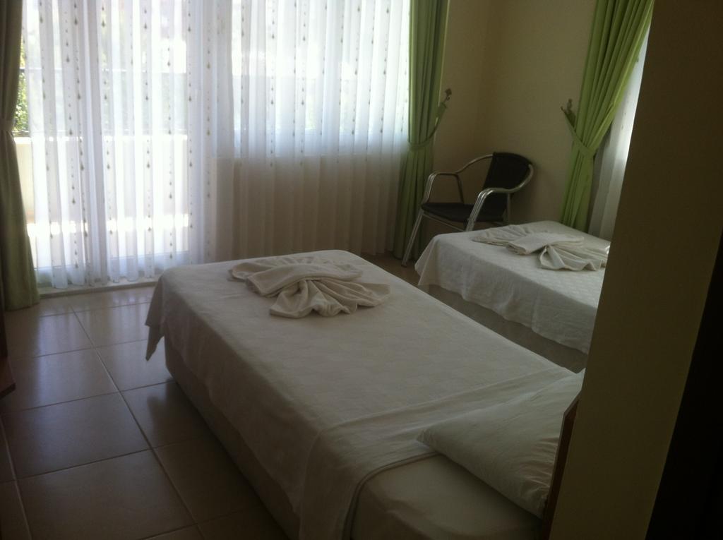 Besik Hotel Fethiye Extérieur photo