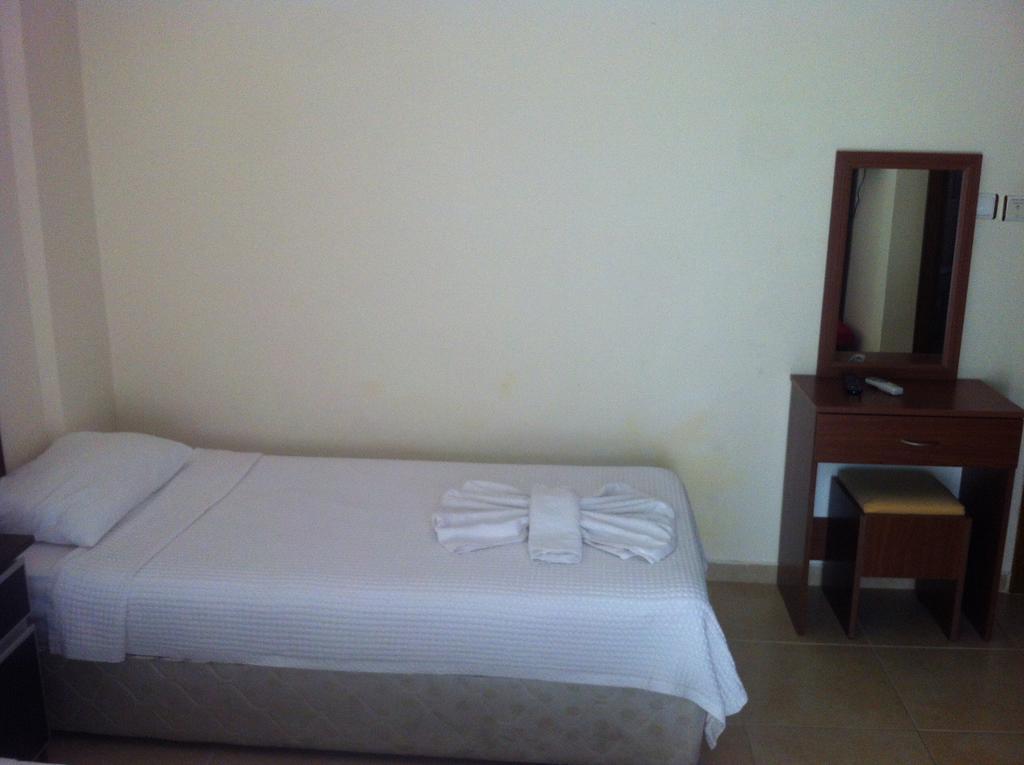 Besik Hotel Fethiye Extérieur photo