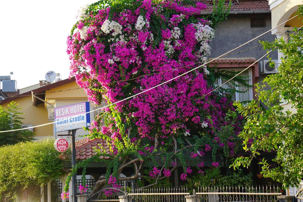Besik Hotel Fethiye Extérieur photo